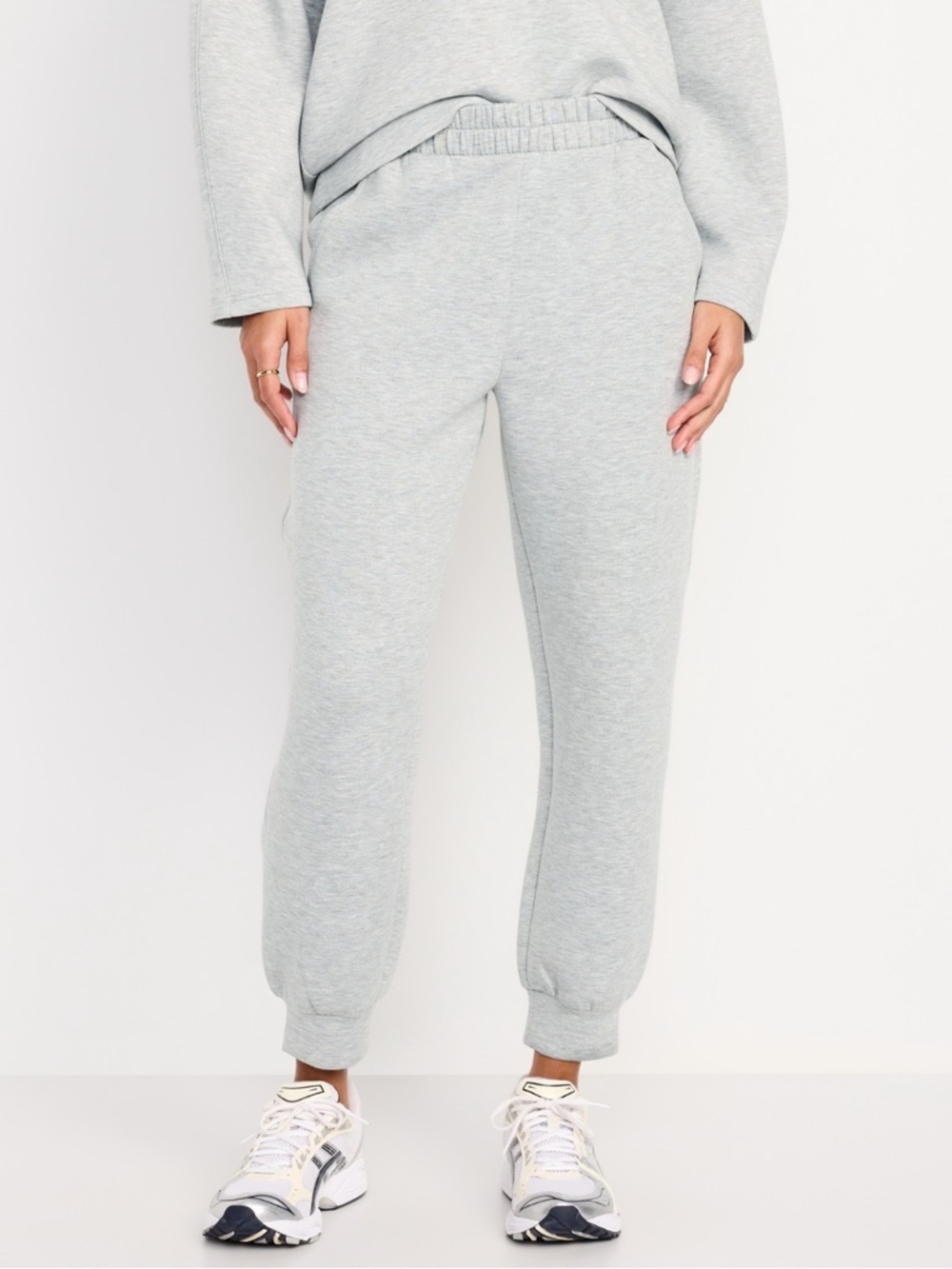 Old Navy Light Heather Gray bounce fleece  Jogger Sweatpants medium tall